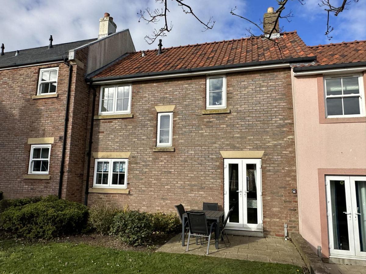 Snowdrop Cottage Filey Exterior photo